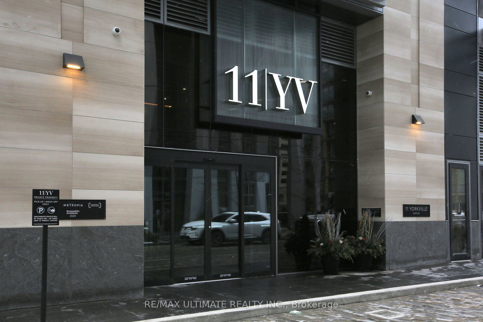 11-yorkville-avenue-toronto-toronto-ontario-c13675940