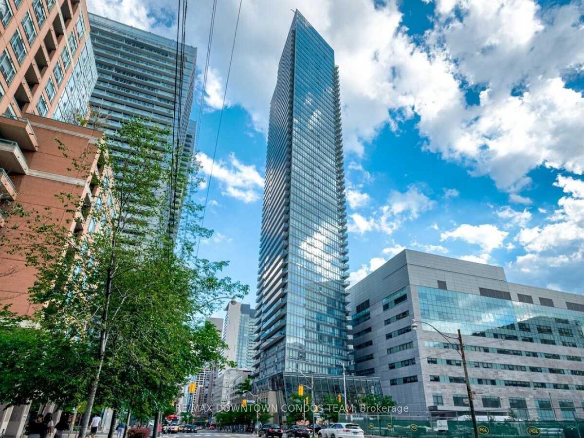 832-bay-street-toronto-toronto-ontario-c13675962