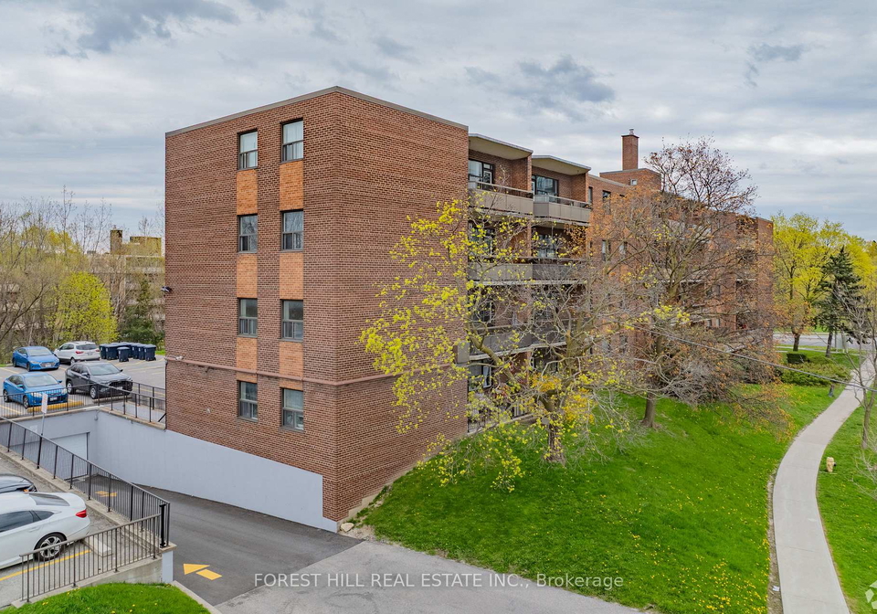 32-clayland-drive-toronto-north-york-ontario-c13676126