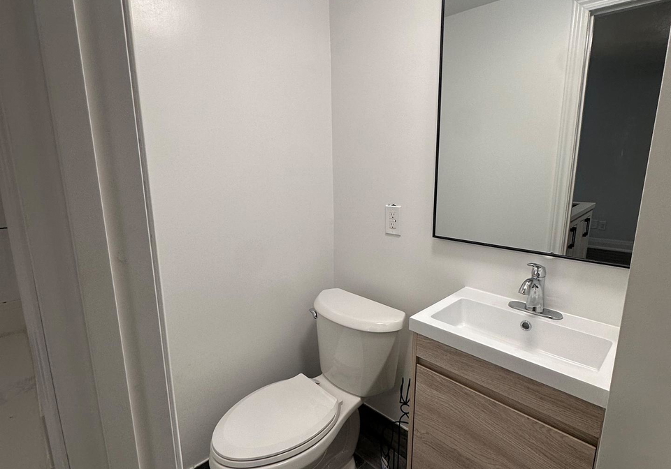 130-macpherson-avenue-toronto-toronto-ontario-c13676180