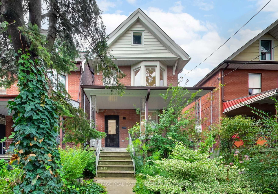 218-montrose-avenue-toronto-toronto-ontario-c13676216