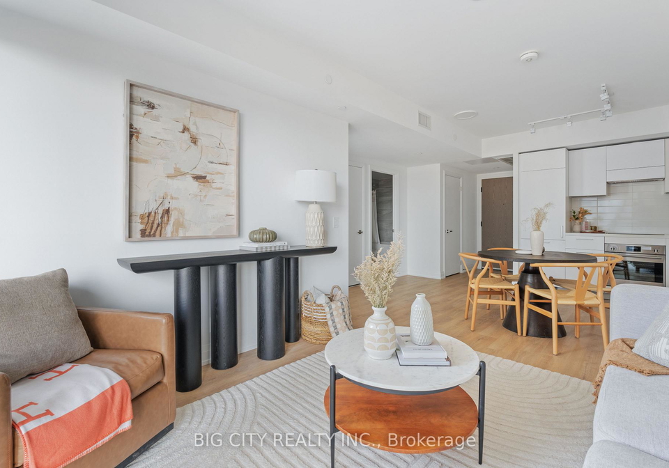 36-brentcliffe-road-toronto-east-york-ontario-c13676284