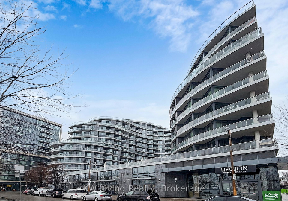 1-edgewater-drive-toronto-toronto-ontario-c13676286