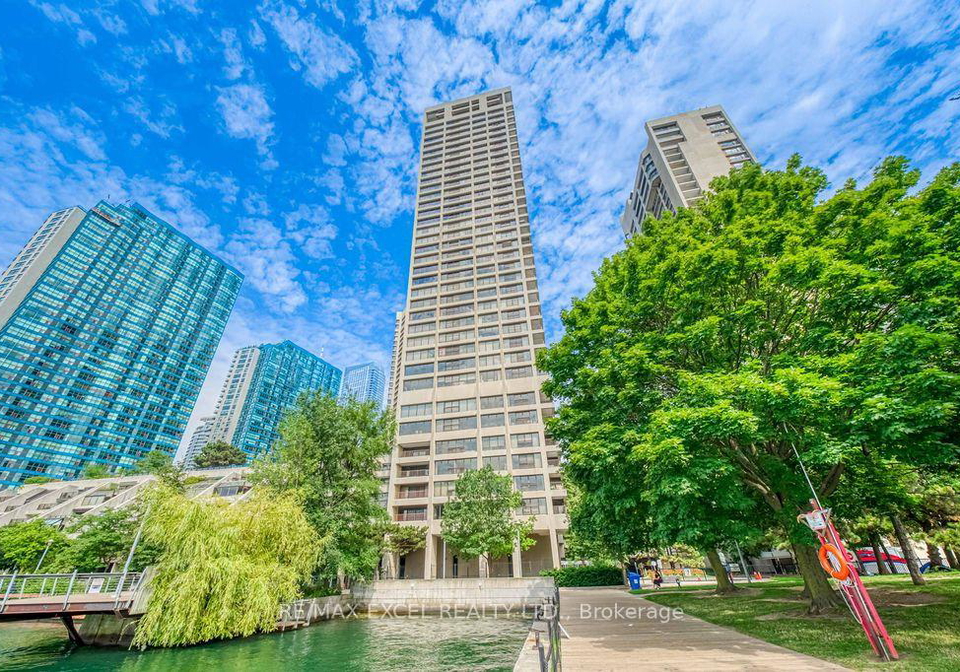 65-harbour-square-toronto-toronto-ontario-c13676328