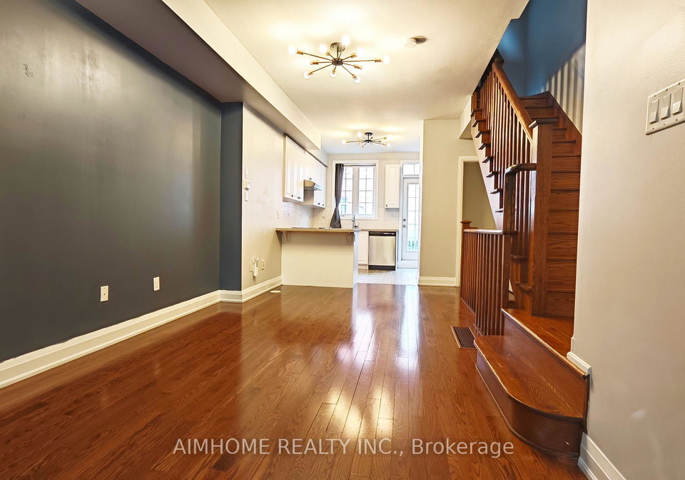 40-raffeix-lane-toronto-toronto-ontario-c13676344