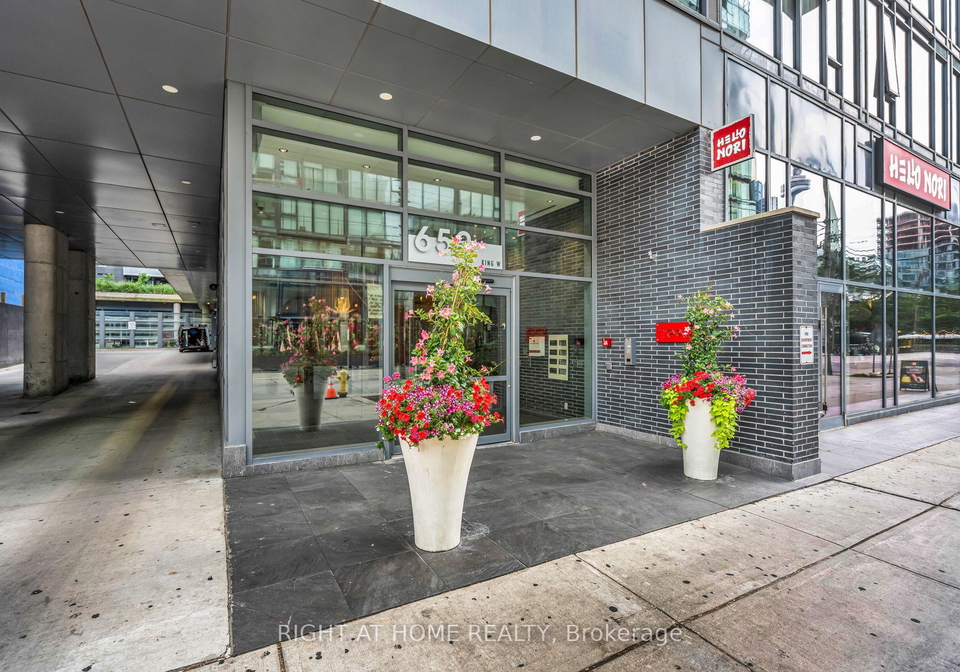 650-king-street-w-toronto-toronto-ontario-c13676352