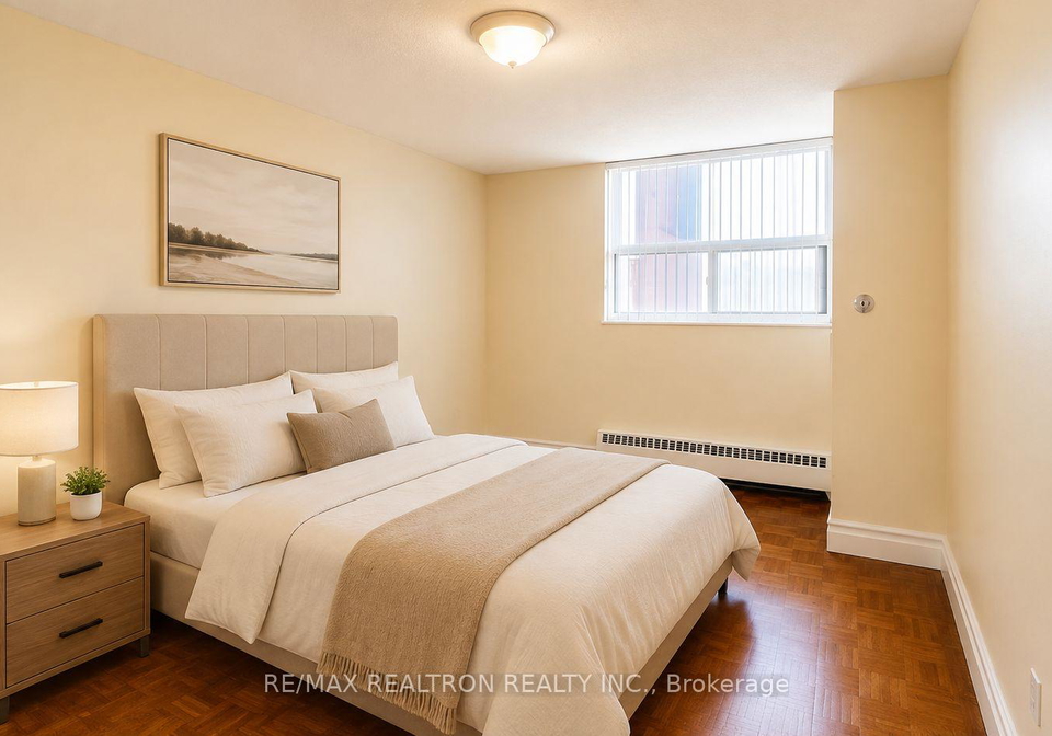 5949-yonge-street-toronto-north-york-ontario-c13676364