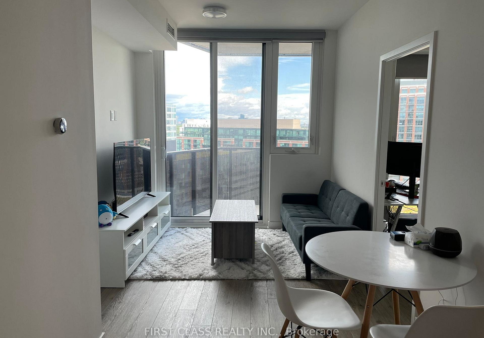 30-tretti-way-toronto-toronto-ontario-c13676648