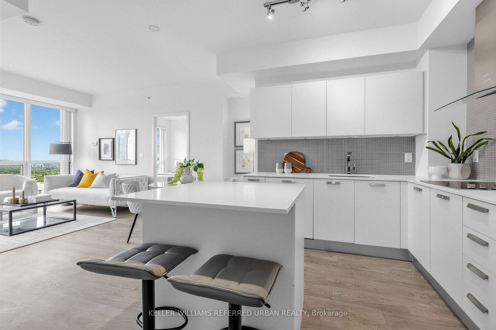 9-bogert-avenue-toronto-toronto-ontario-c13676680
