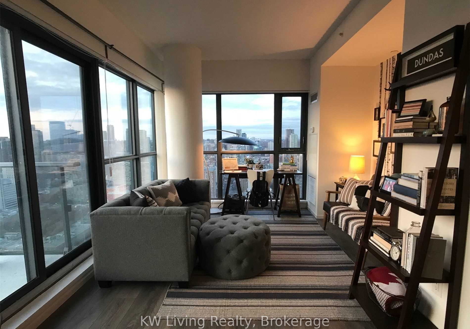 159-dundas-street-e-toronto-toronto-ontario-c13676788