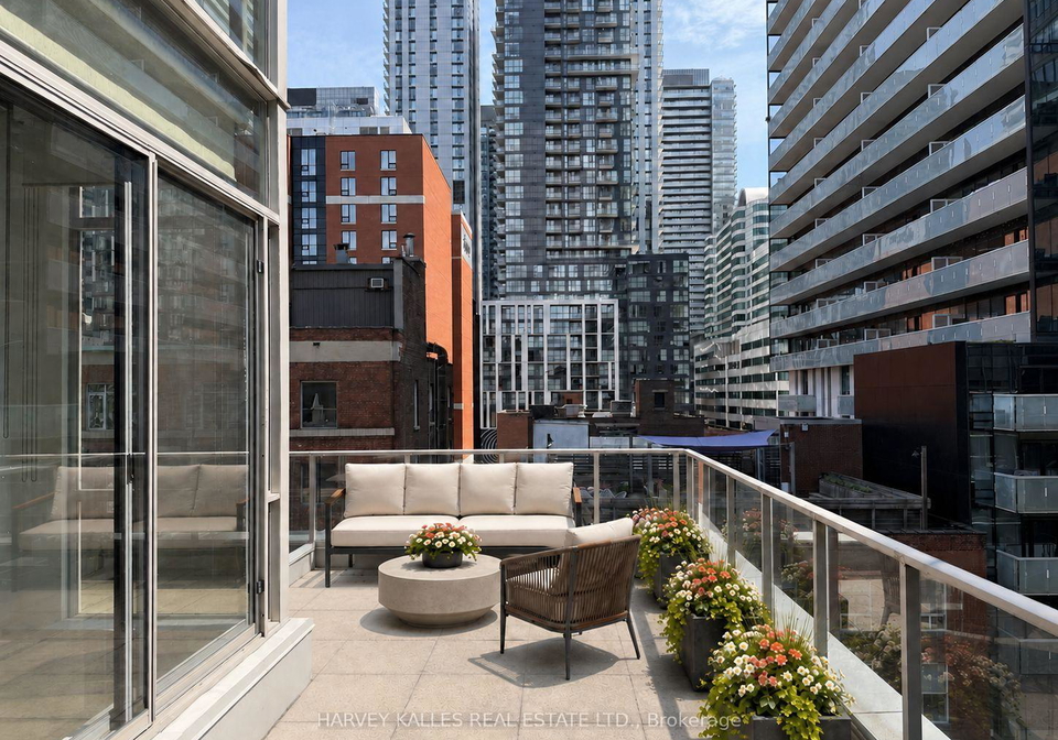 36-charlotte-street-toronto-toronto-ontario-c13676806