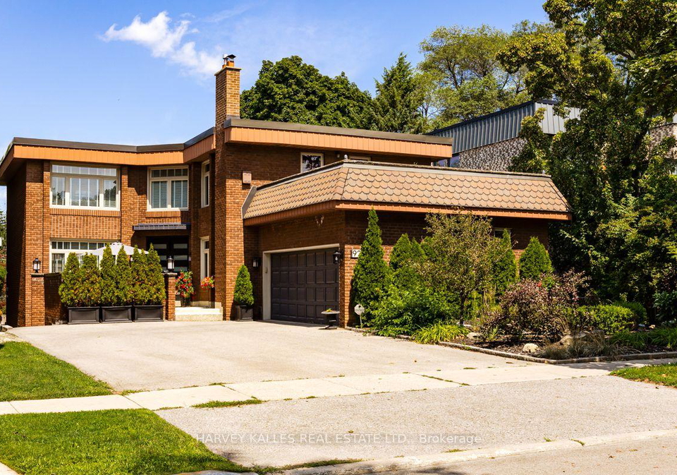 92-prue-avenue-toronto-toronto-ontario-c13676822