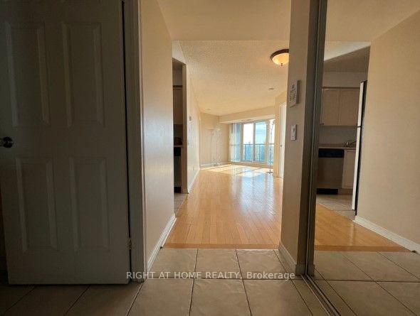 30-harrison-garden-boulevard-toronto-north-york-ontario-c13676946