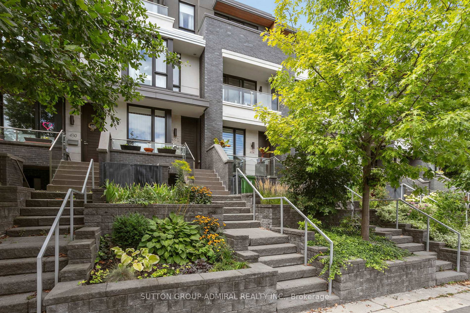 492-shaw-street-toronto-toronto-ontario-c13677002