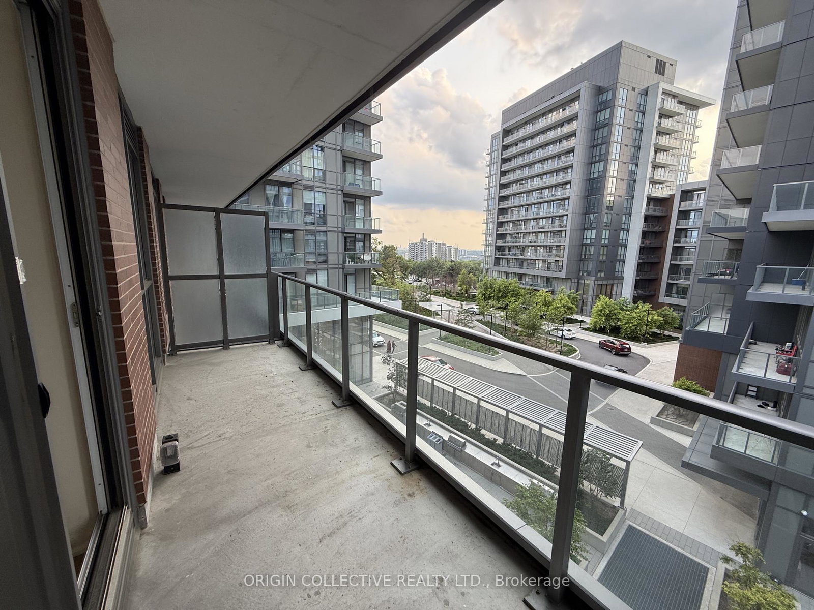 32-forest-manor-road-toronto-north-york-ontario-c13677302