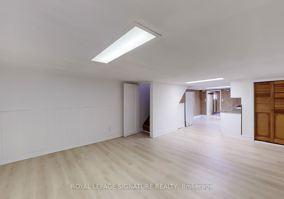 247-palmerston-avenue-toronto-toronto-ontario-c13677328