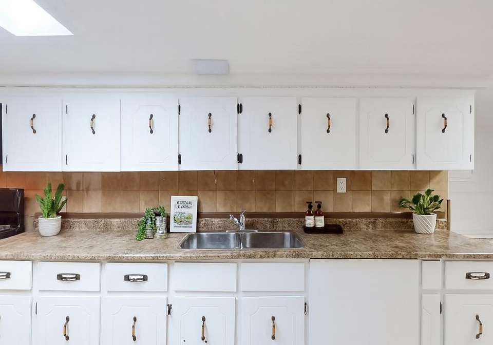 247-palmerston-avenue-toronto-toronto-ontario-c13677328