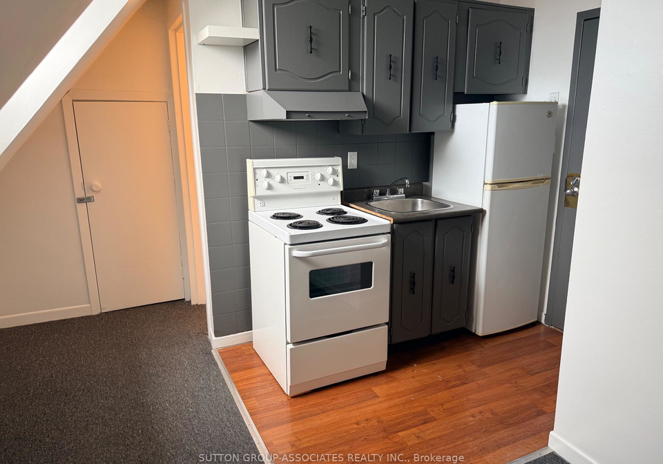 52-metcalfe-street-toronto-toronto-ontario-c13677358