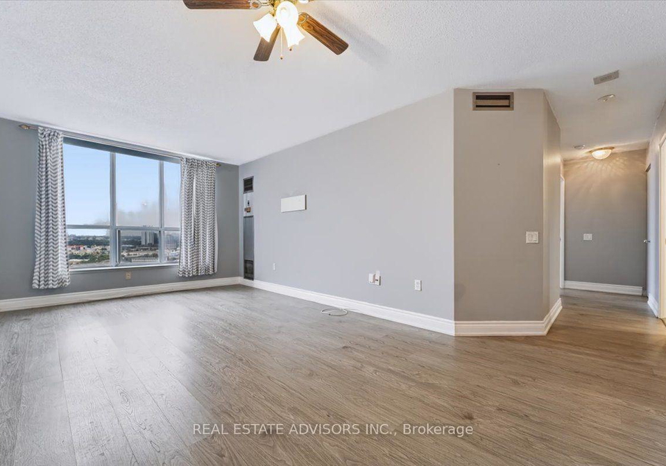 21-overlea-boulevard-toronto-east-york-ontario-c13677478