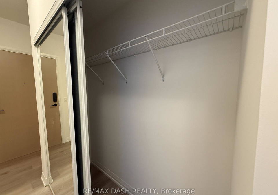280-dundas-street-nw-toronto-toronto-ontario-c13677598