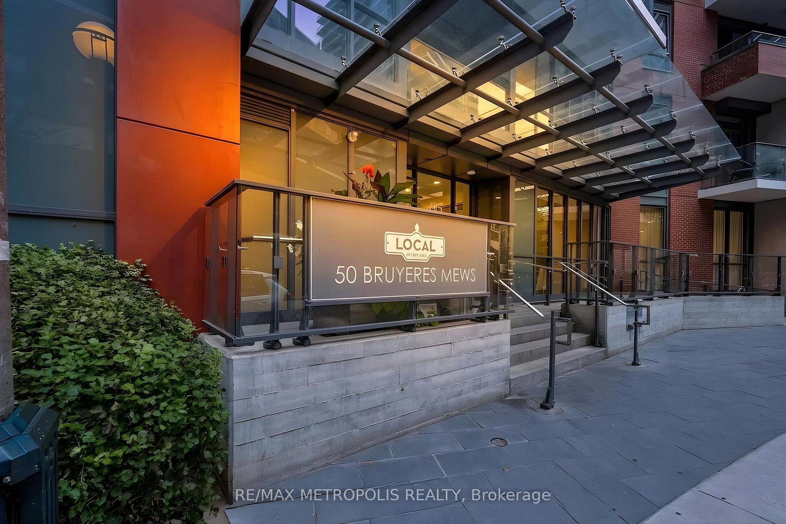 50-bruyeres-mews-toronto-toronto-ontario-c13677628