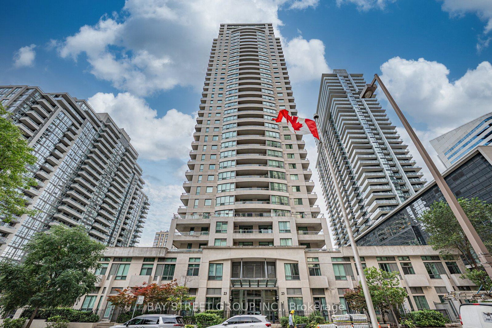 23-hollywood-avenue-toronto-north-york-ontario-c13677686