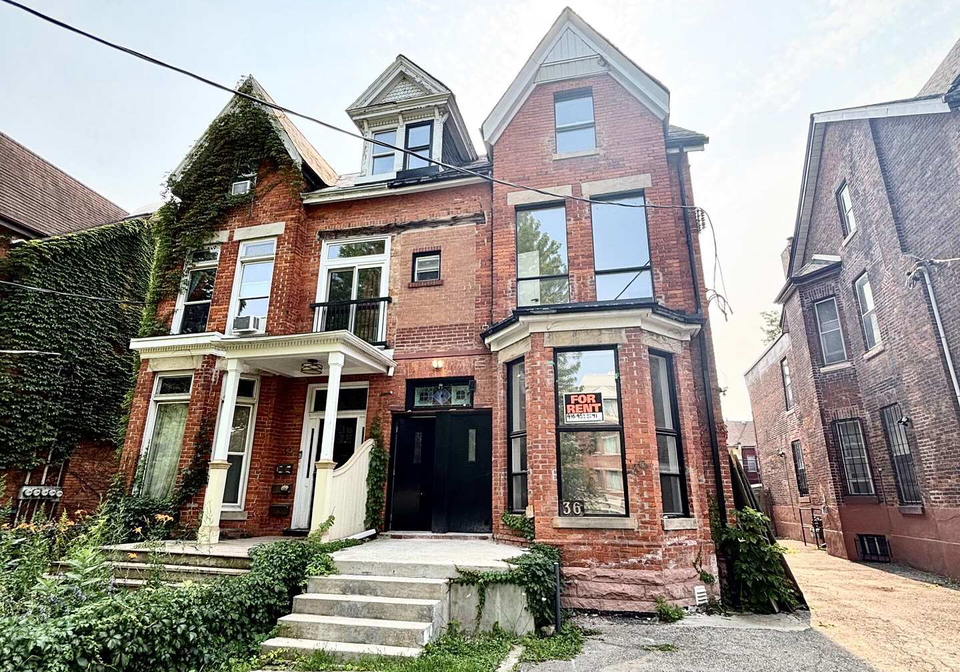 3brunswick-avenue-toronto-toronto-ontario-c13677702