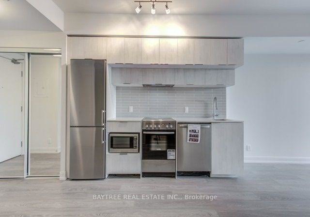 181-dundas-street-e-toronto-toronto-ontario-c13677882