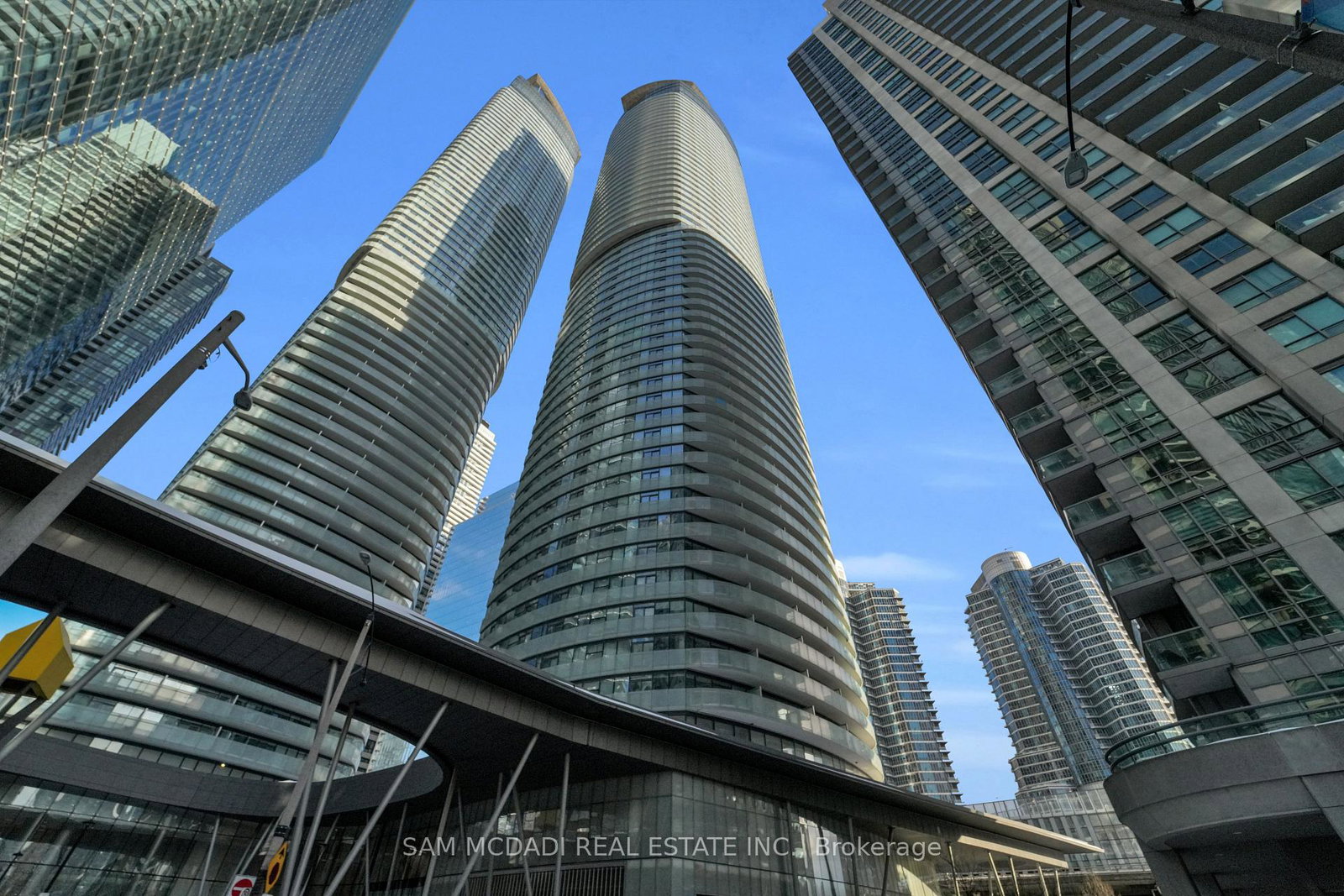 12-york-street-toronto-toronto-ontario-c13677886