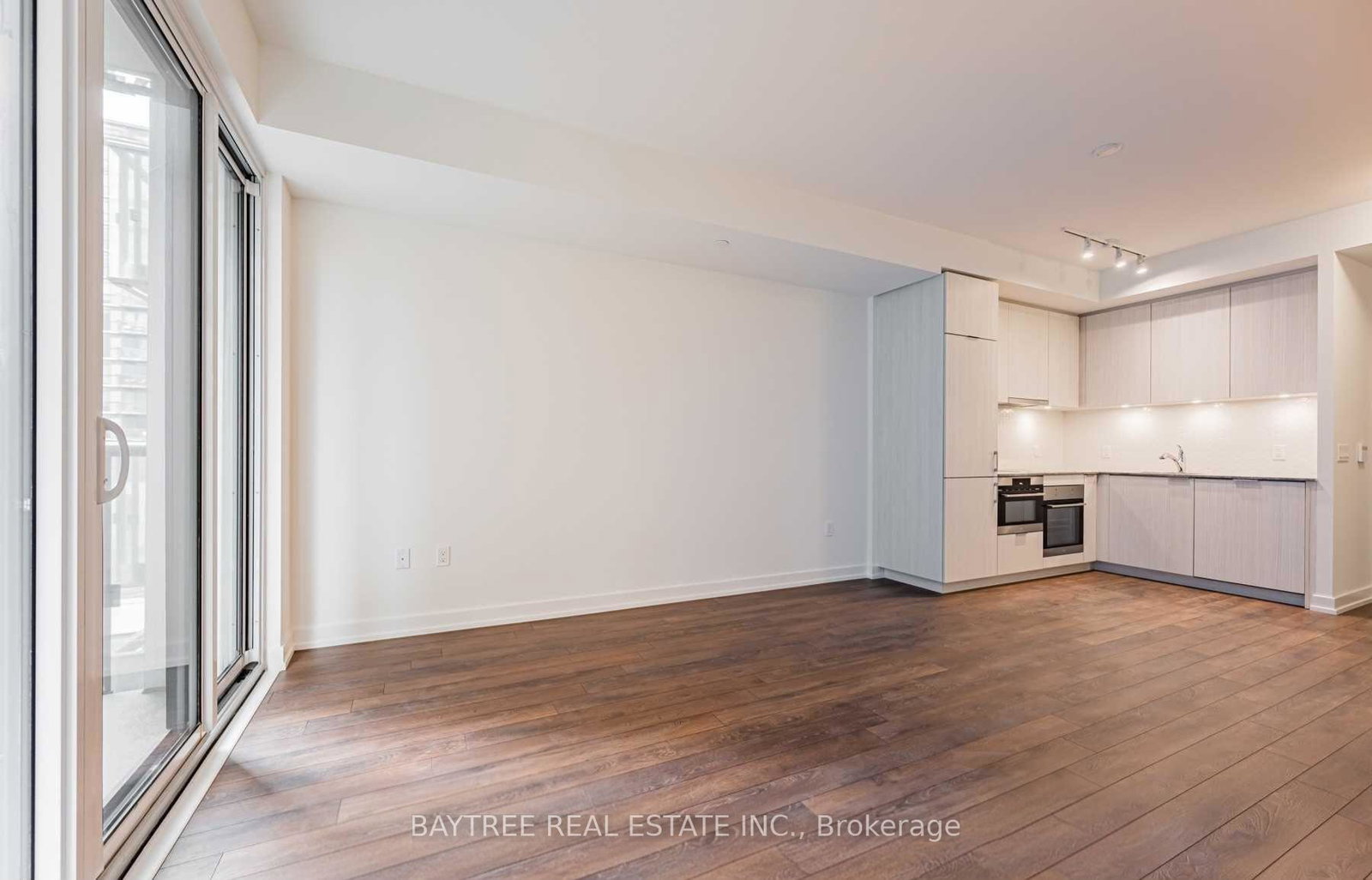 158-front-street-e-toronto-toronto-ontario-c13677932