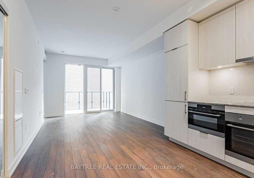158-front-street-e-toronto-toronto-ontario-c13677932