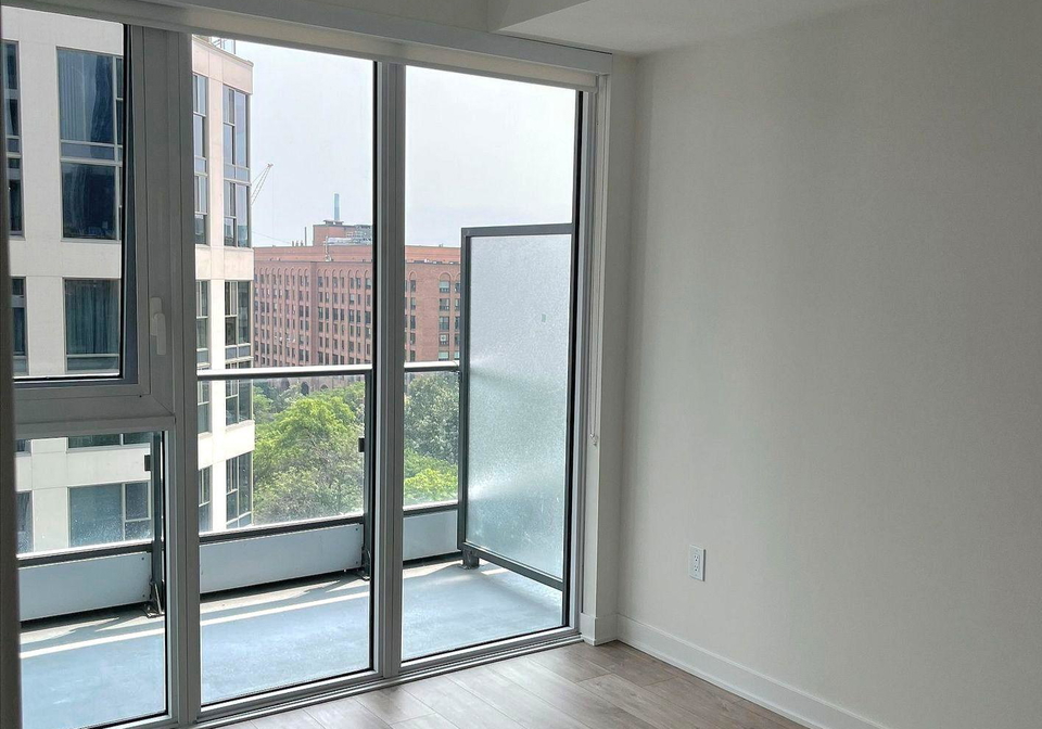 60-princess-street-toronto-toronto-ontario-c13677984