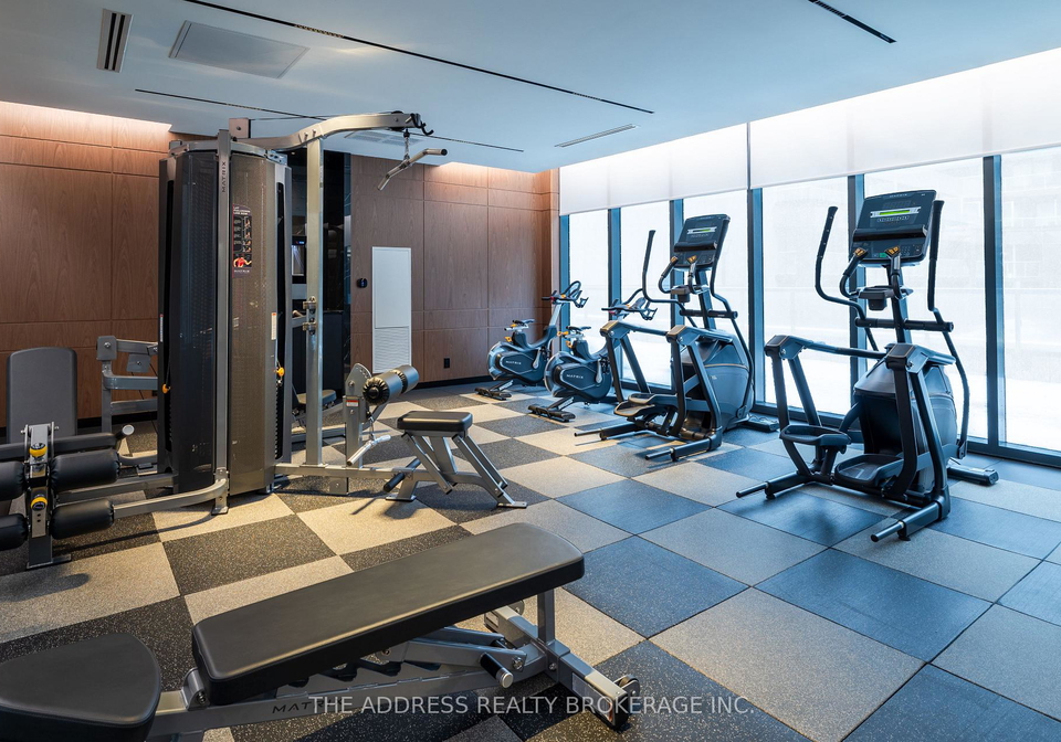 6-greenbriar-road-toronto-north-york-ontario-c13677994