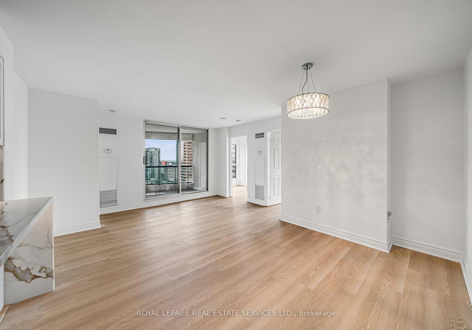 7-lorraine-drive-toronto-toronto-ontario-c13678068