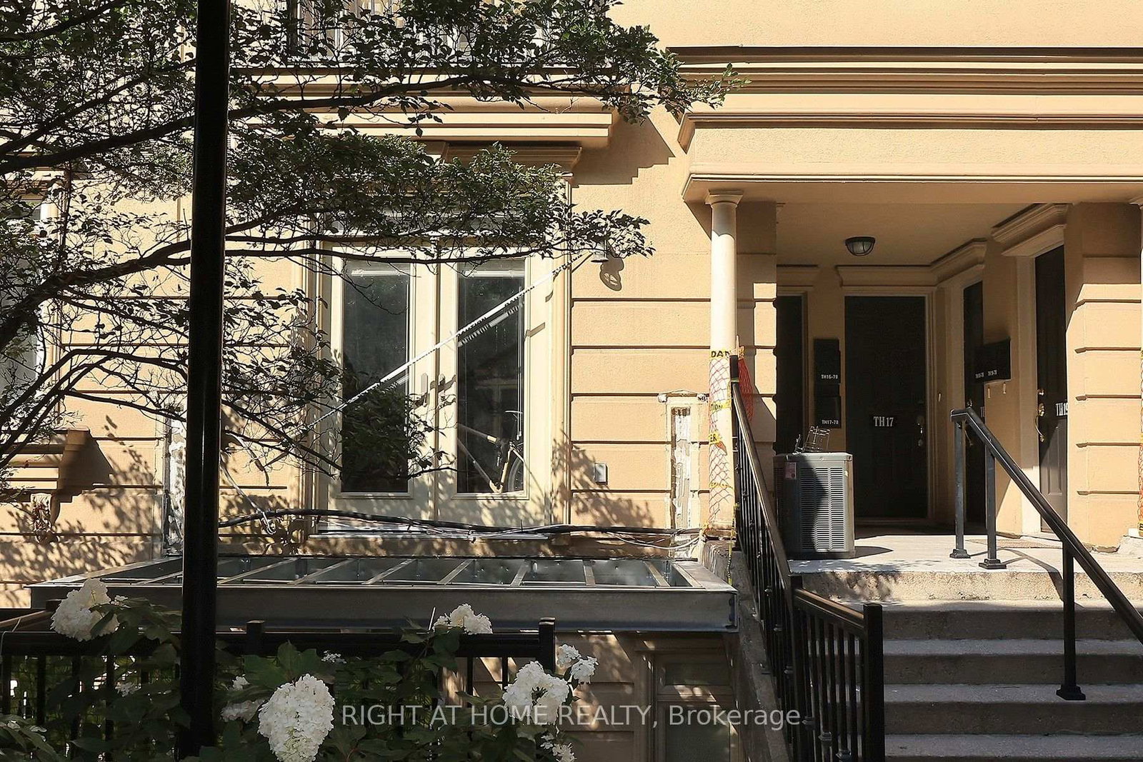 78-carr-street-toronto-toronto-ontario-c13678074
