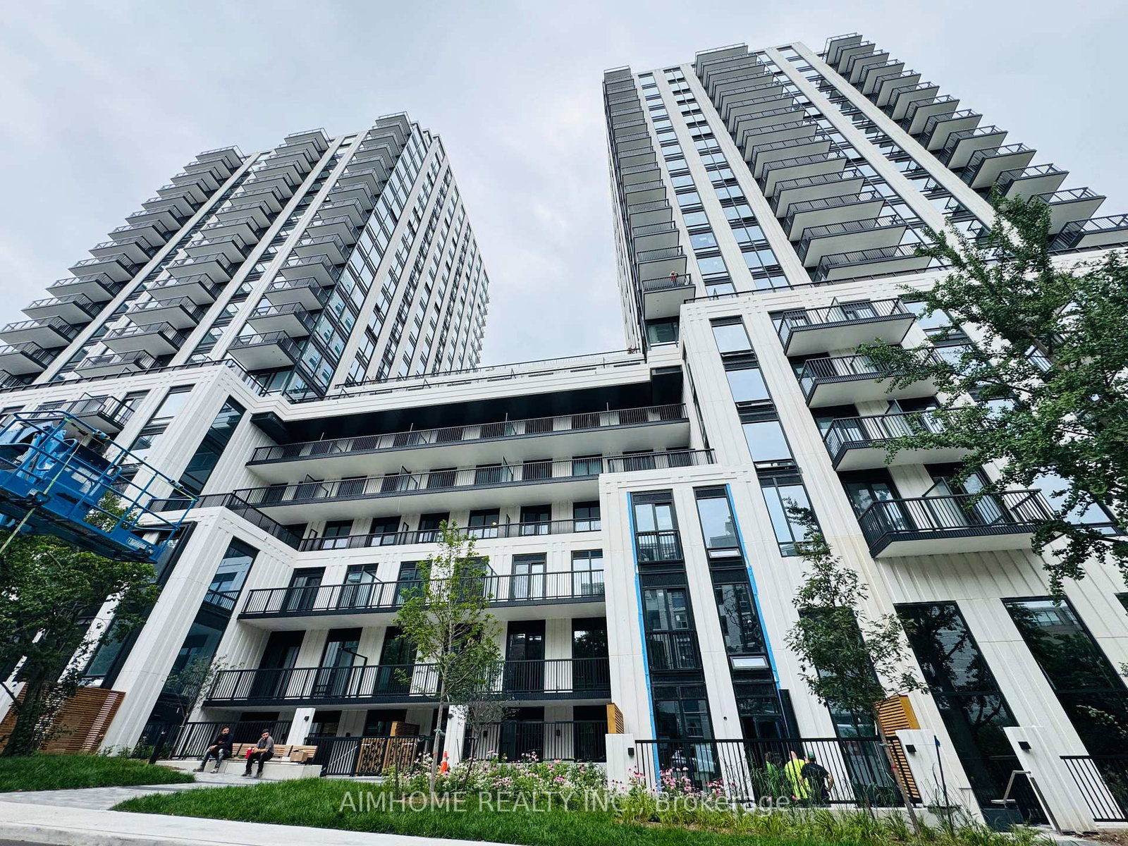 91-montclair-avenue-toronto-toronto-ontario-c13678106