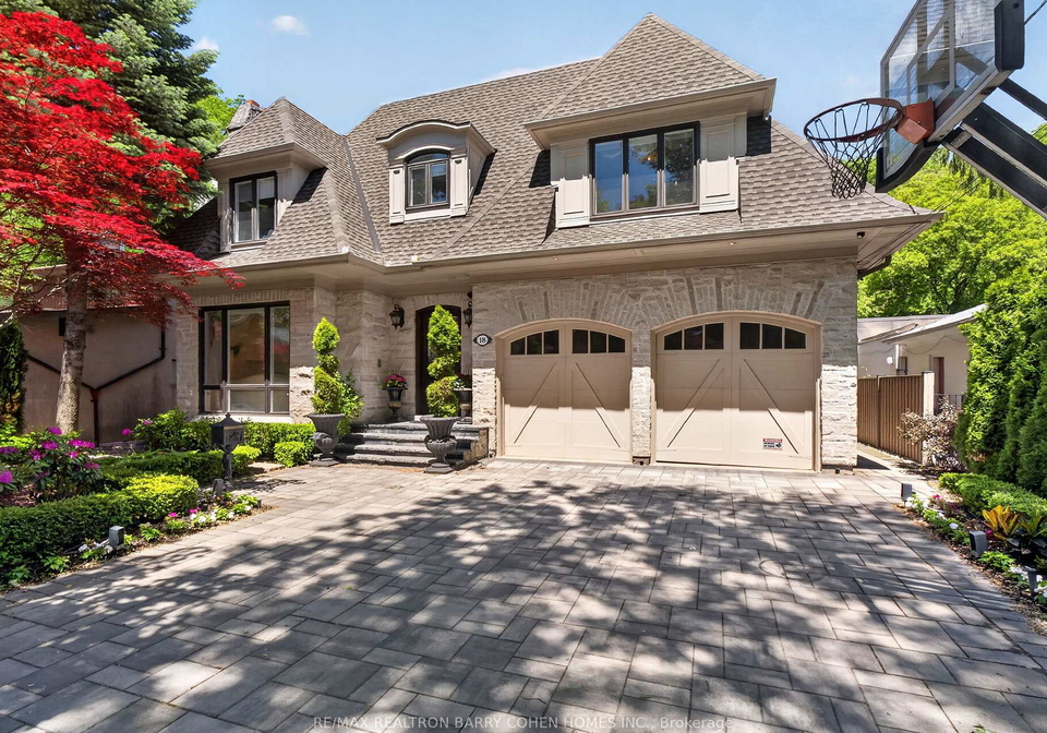 18-brookfield-road-toronto-north-york-ontario-c13678138