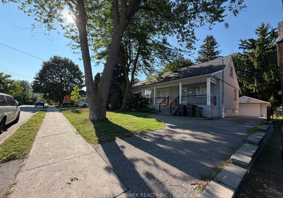 228-hollywood-avenue-toronto-north-york-ontario-c13678216