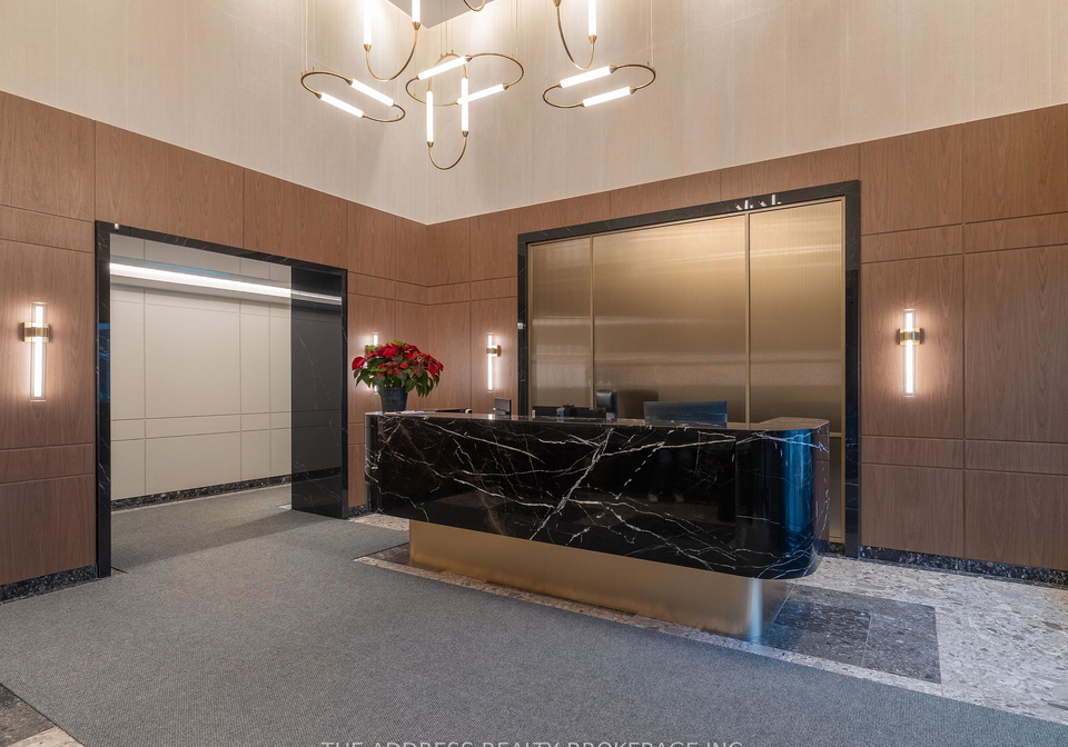 6-greenbriar-road-toronto-north-york-ontario-c13678230