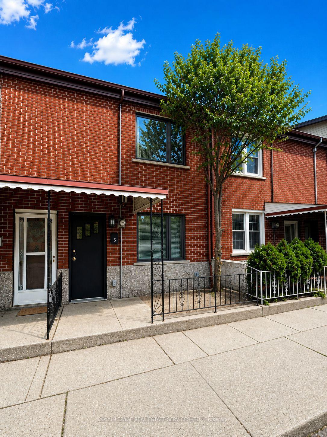 5-henderson-avenue-toronto-toronto-ontario-c13678268