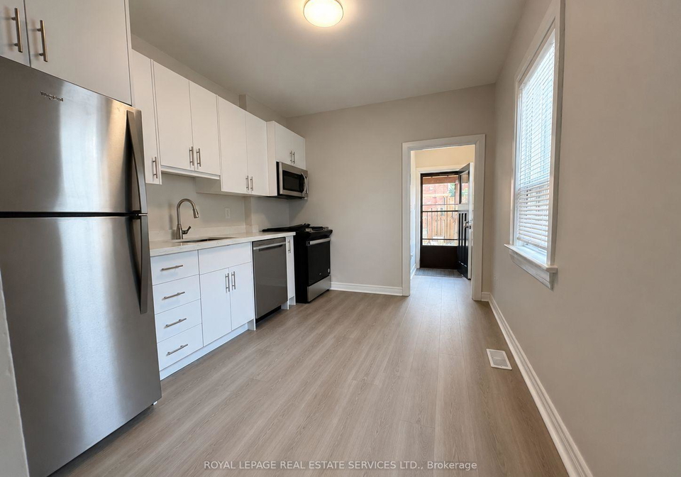5-henderson-avenue-toronto-toronto-ontario-c13678268