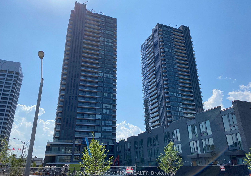 2-sonic-way-toronto-east-york-ontario-c13678404