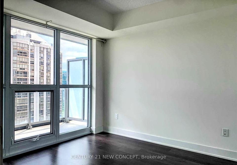 88-sheppard-avenue-e-toronto-north-york-ontario-c13678412