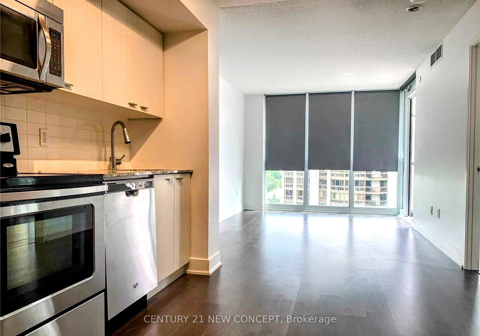 88-sheppard-avenue-e-toronto-north-york-ontario-c13678412