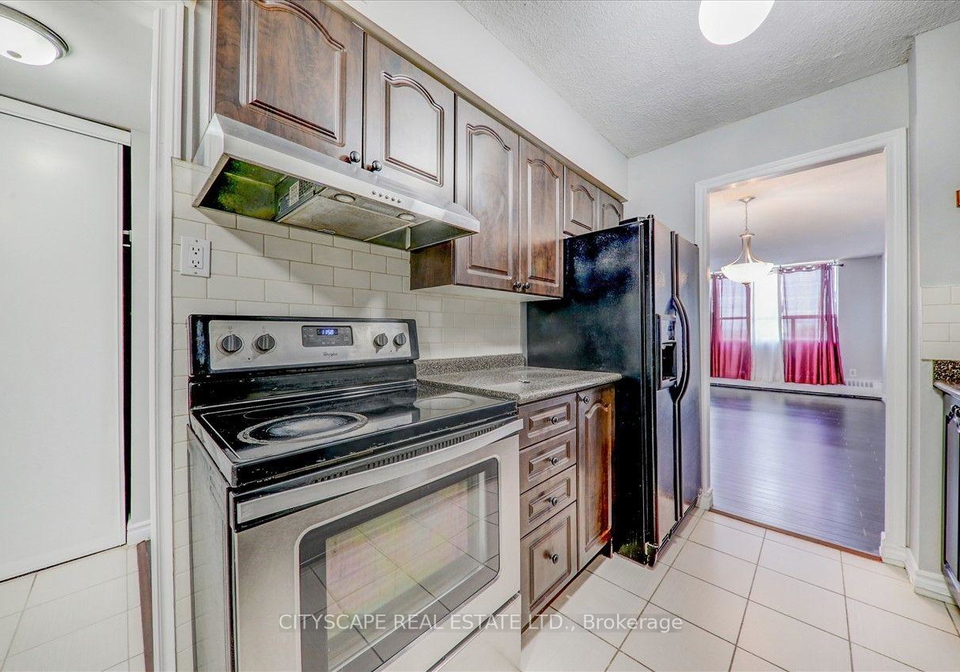 25-sunrise-avenue-toronto-north-york-ontario-c13678532