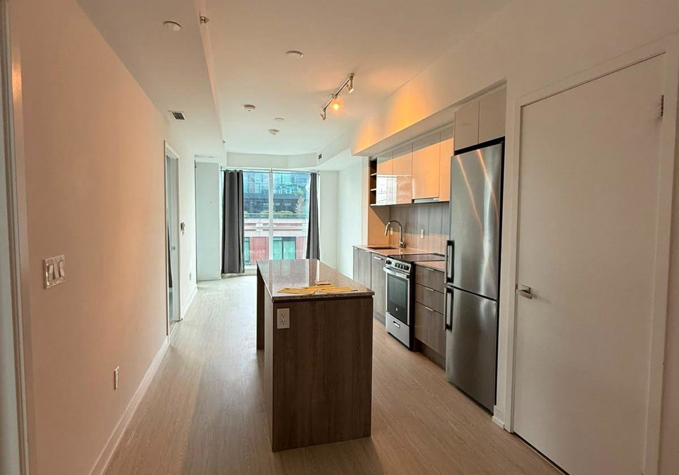 31-tippett-road-toronto-toronto-ontario-c13678578