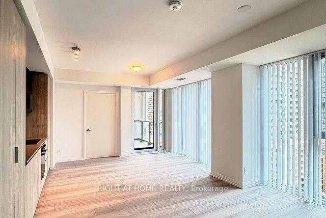 400-king-street-w-toronto-toronto-ontario-c13678652
