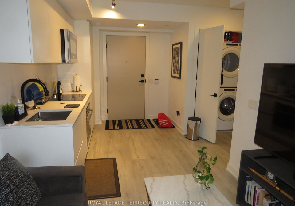 327-king-street-w-toronto-toronto-ontario-c13678770
