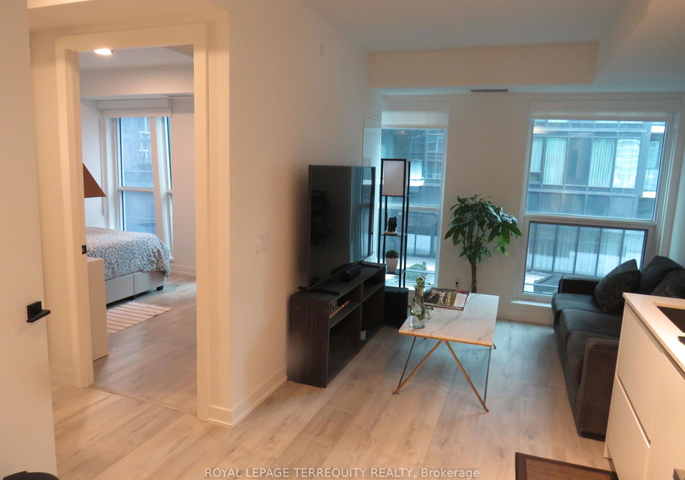 327-king-street-w-toronto-toronto-ontario-c13678770