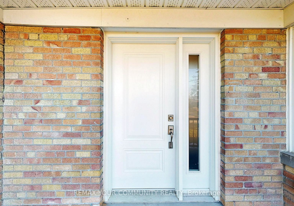 135-searle-avenue-toronto-toronto-ontario-c13678868